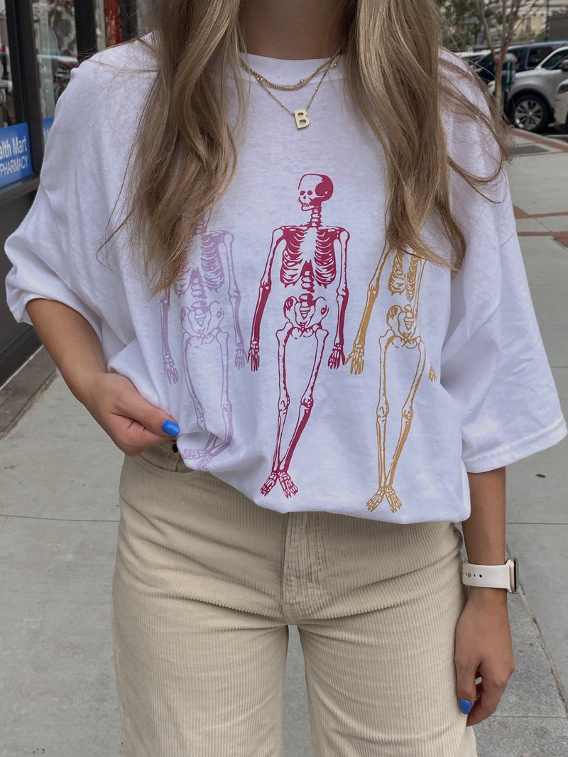 SKELETON SISTER TEE