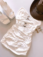 Put A Ring On Her Dress
