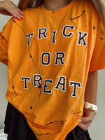 TRICK OR TREAT TEE